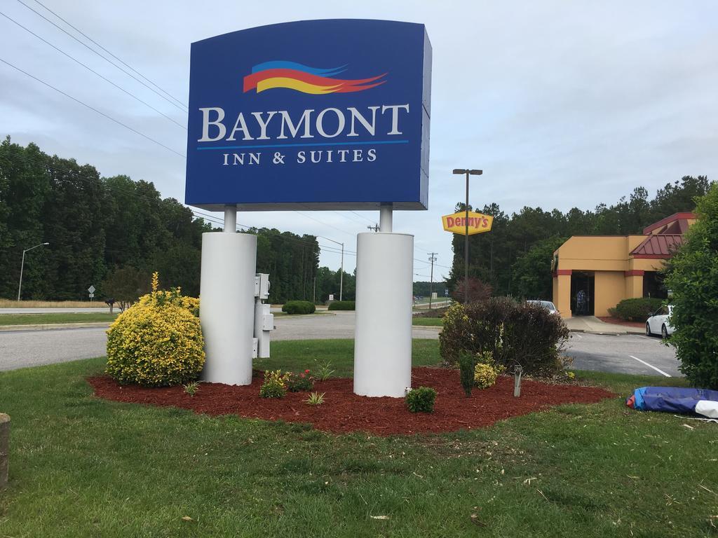 Baymont By Wyndham Rocky Mount I-95 Hotell Eksteriør bilde