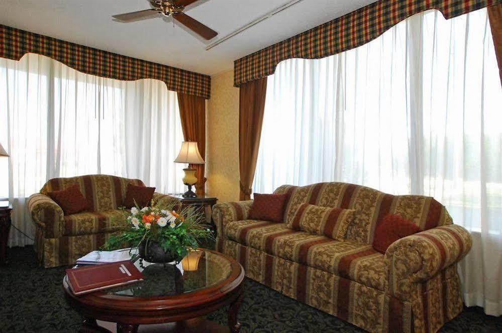 Baymont By Wyndham Rocky Mount I-95 Hotell Eksteriør bilde